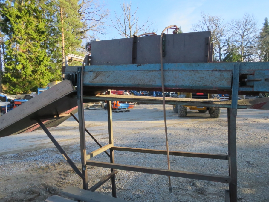 4324 EMVE seed potato spraying line