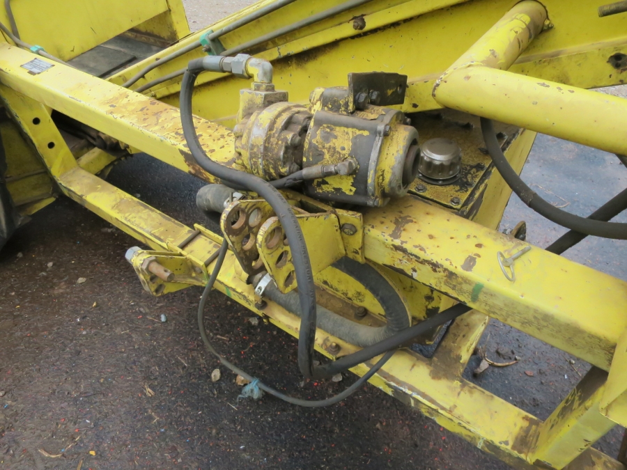 4335 Pixall green bean harvester