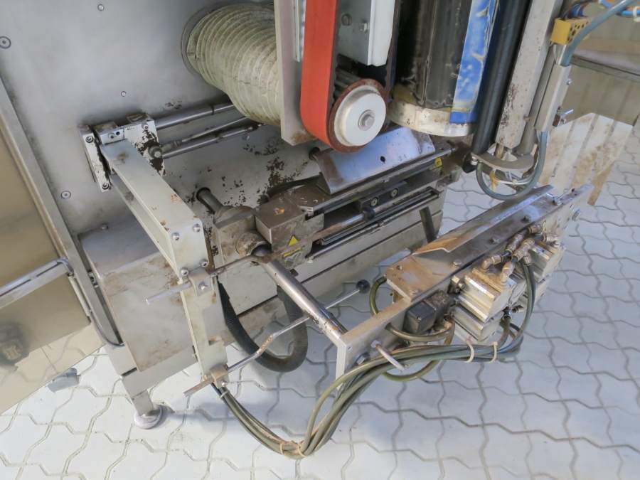 4338 JASA 350 QP vertical bagger