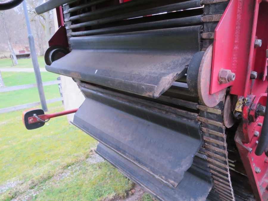 4341 Reekie Clean Flow 2000 potato harvester