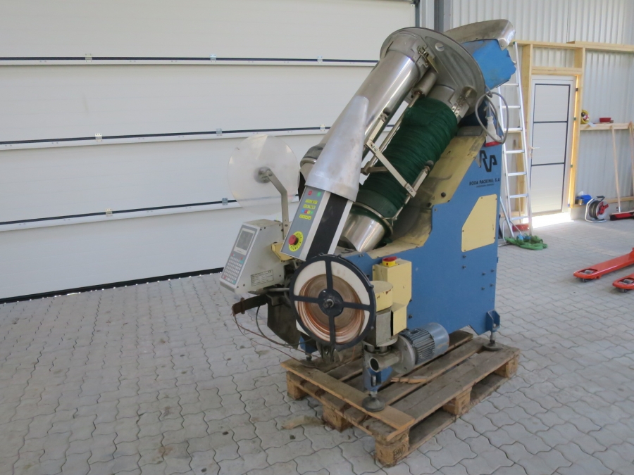 4344 Roda Giro CA9 Net clipping machine