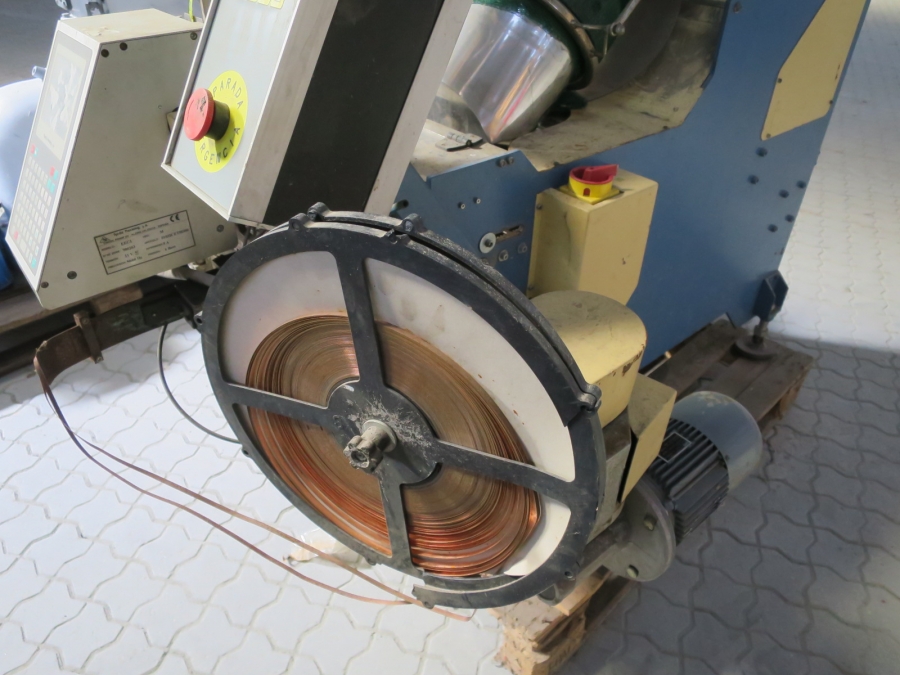 4344 Roda Giro CA9 Net clipping machine