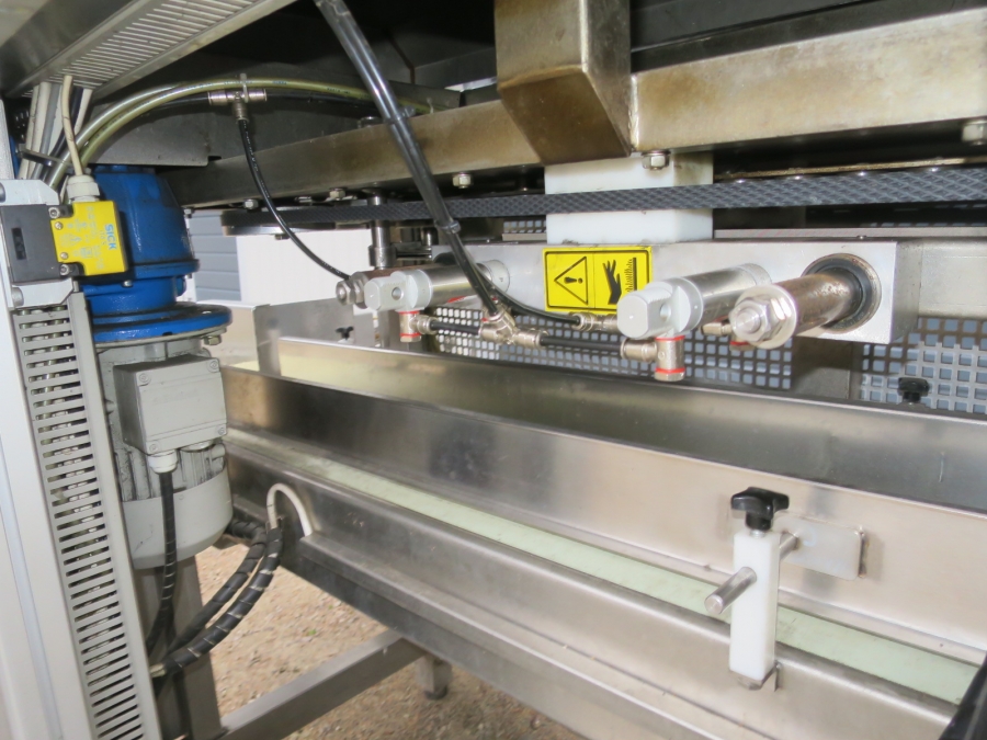 4358 Htech horizontal bagger APF3