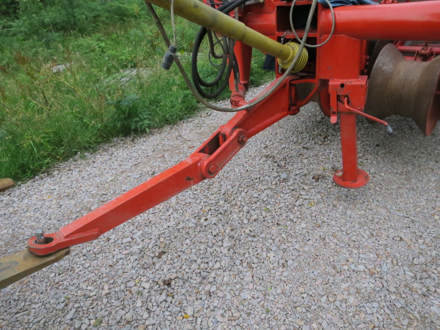 4370 Grimme DL1500 2 row with Elevator