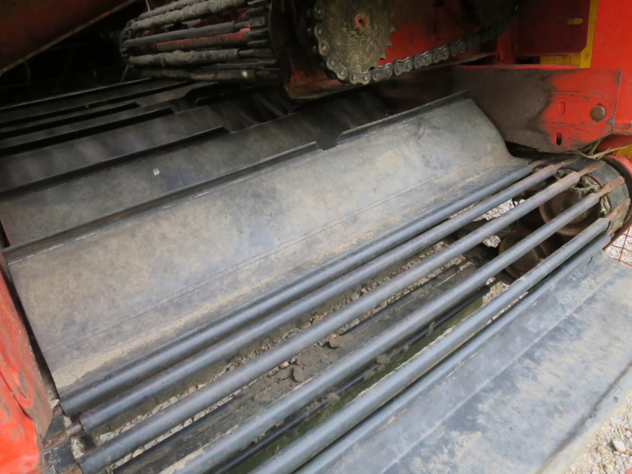 4370 Grimme DL1500 2 row with Elevator