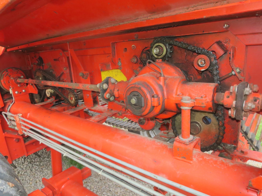 4370 Grimme DL1500 2 row with Elevator
