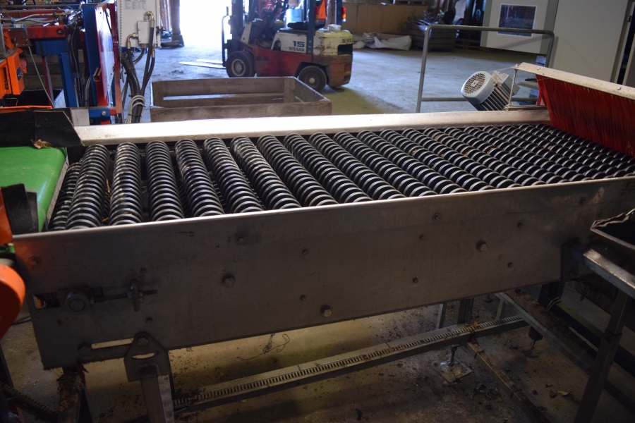 4378 AWETA G2 apple grading line