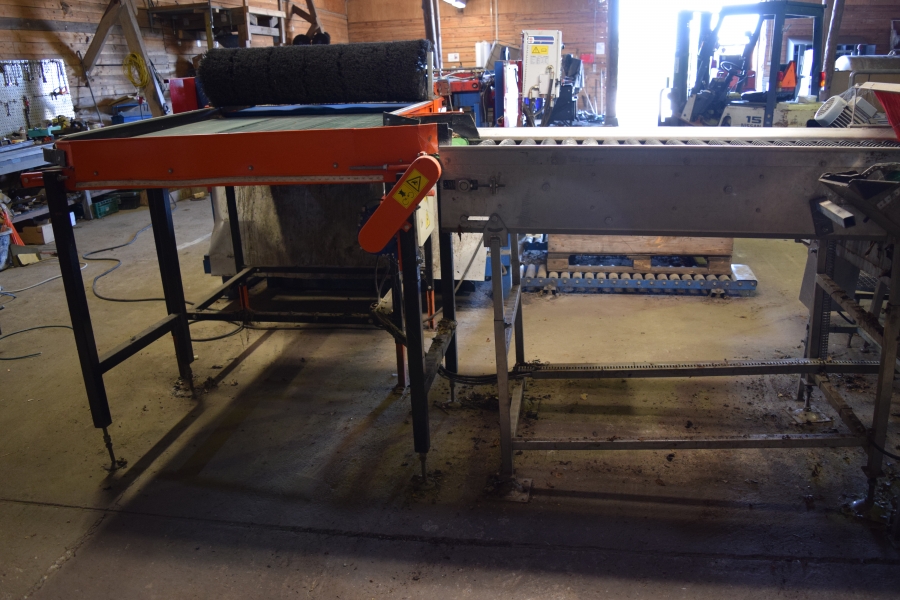 4378 AWETA G2 apple grading line