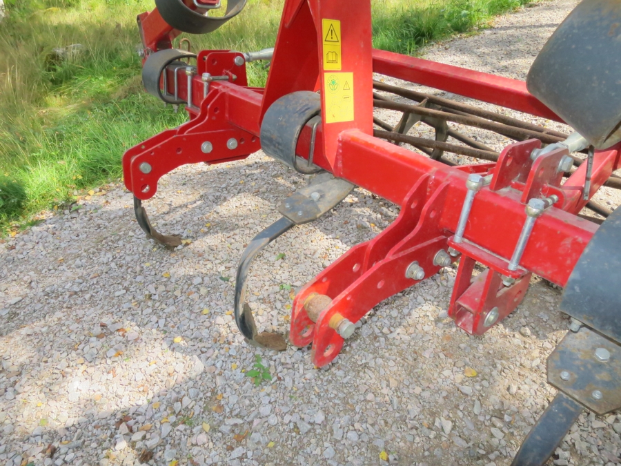 4388 Grimme GFD front ridger 4 row