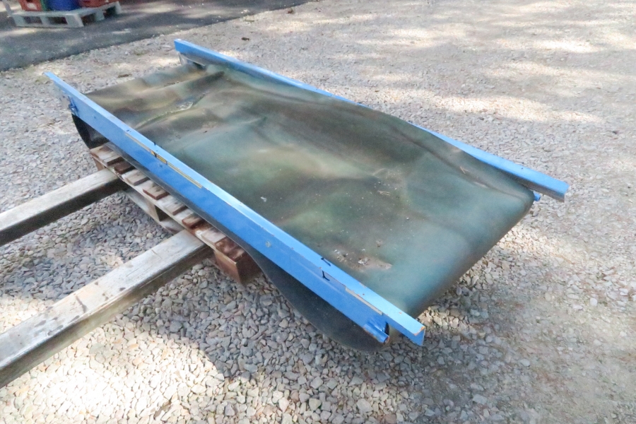 4401 EMVE conveyor 2500x800 mm 