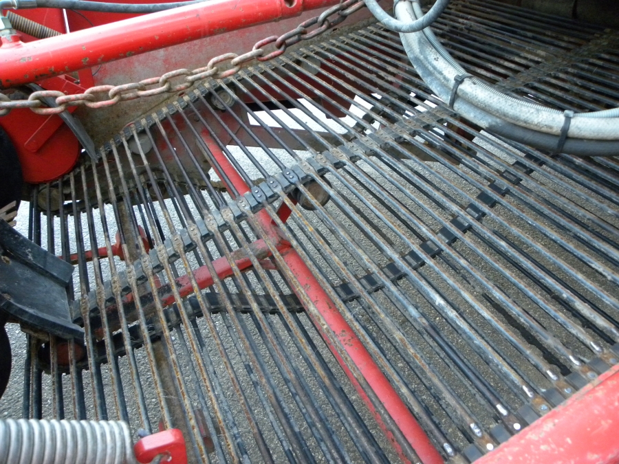 4424 Dewulf Mega Axia potato harvester