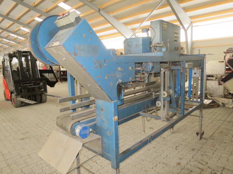4439 Upmatic Plastic bagging machine 30 S E