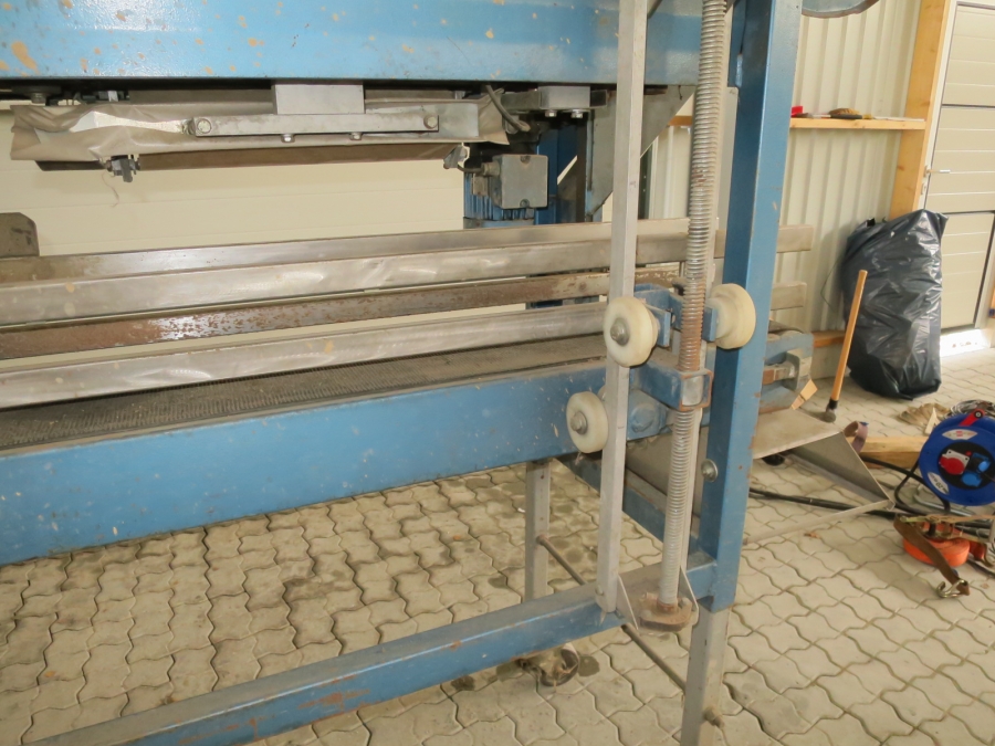 4439 Upmatic Plastic bagging machine 30 S E