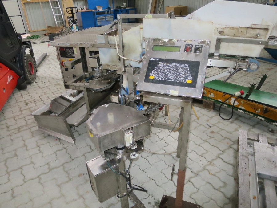 4450 Newtec VB40CC bagger for twisted bags