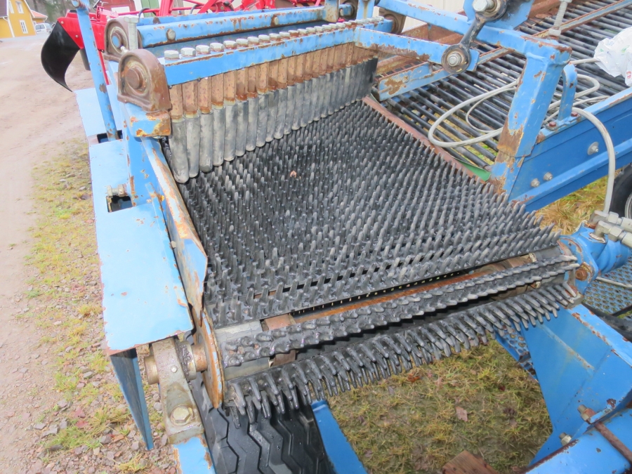 4452 Asa-Lift potato harvester KT-100