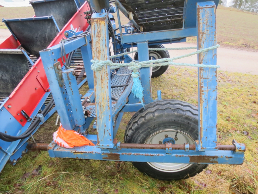 4452 Asa-Lift potato harvester KT-100