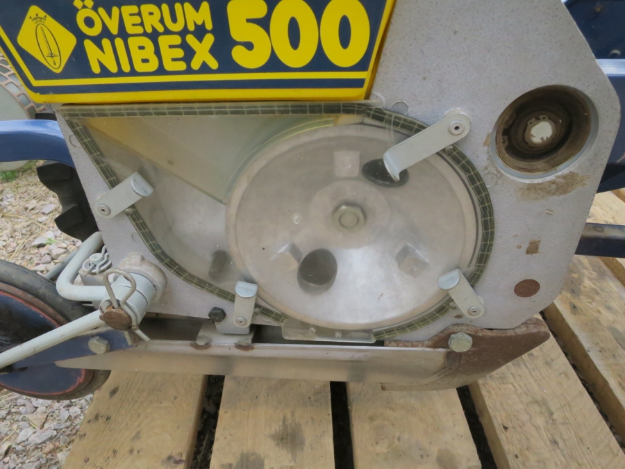 4516 Nibex 500 seeding drill in new condition
