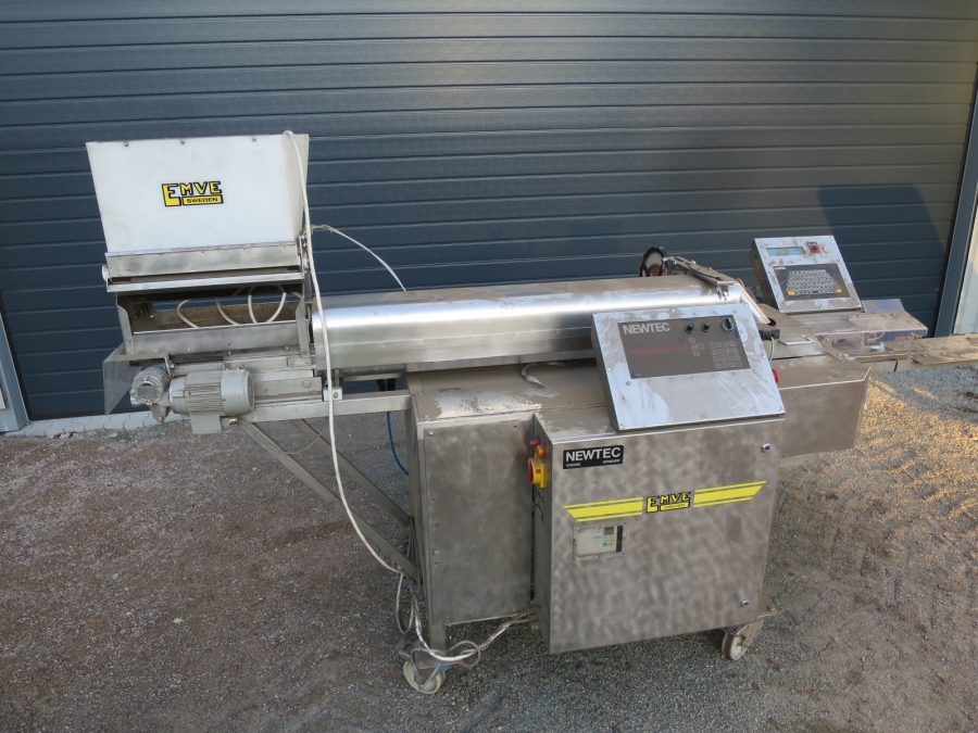 4566 Newtec HC30 net bagger