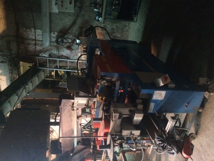 4585 EMVE BE5000 paper bagger