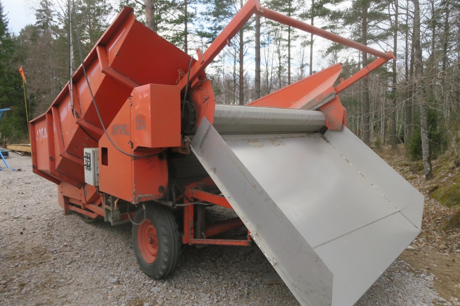 4627 Amac BLX100 receiving hopper