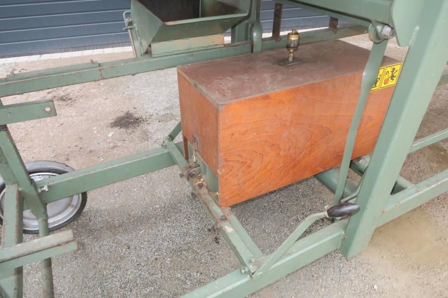 4640 Compas onion grader sorter AS 60