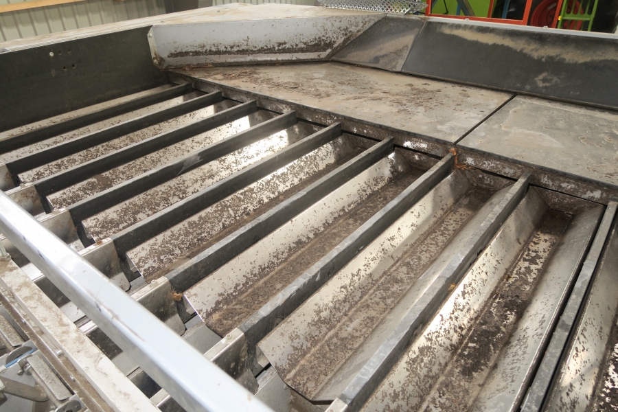 4644 Upmatic 2114VD Computer weigher 14 bucket