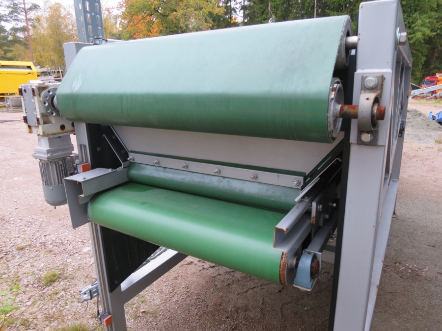 4644 Upmatic 2114VD Computer weigher 14 bucket