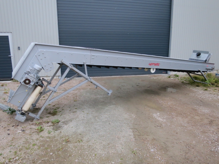 4644 Upmatic 2114VD Computer weigher 14 bucket