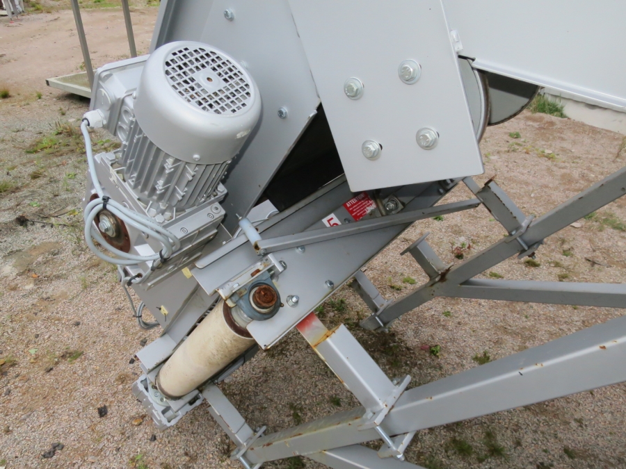4644 Upmatic 2114VD Computer weigher 14 bucket
