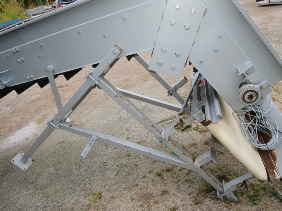 4644 Upmatic 2114VD Computer weigher 14 bucket