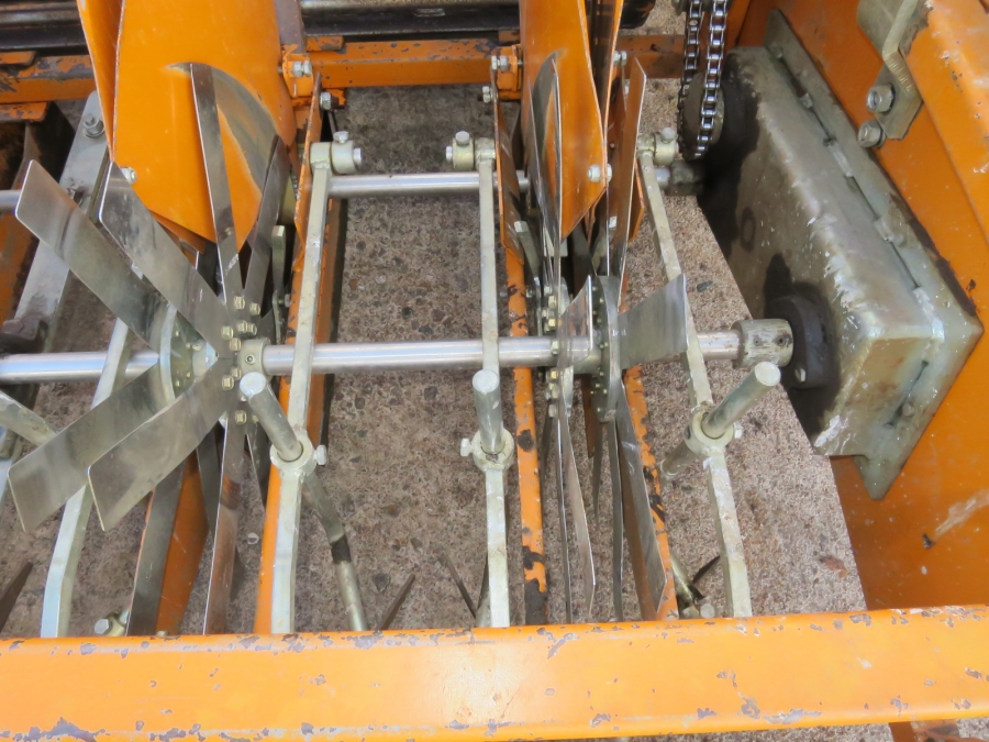 4655 Regero R860 Transplanter 4 row