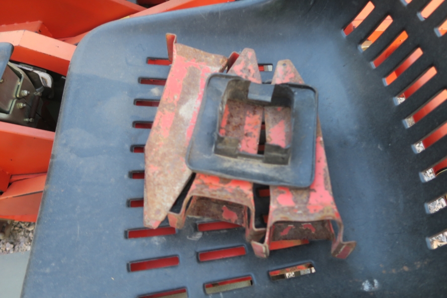 4657 Checchi & Magli Wolf 3 row