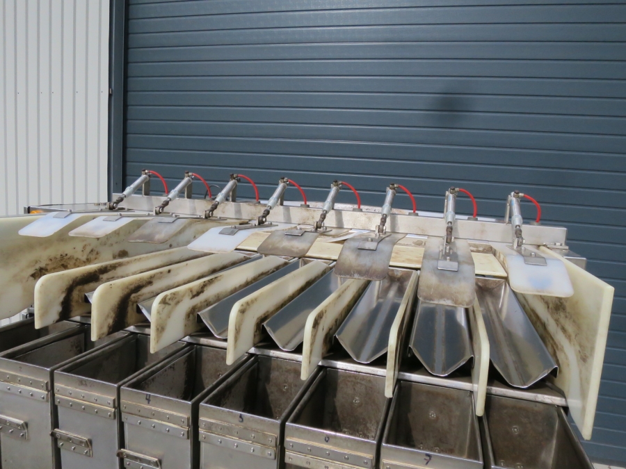 4672 Newtec 2000 computer weigher