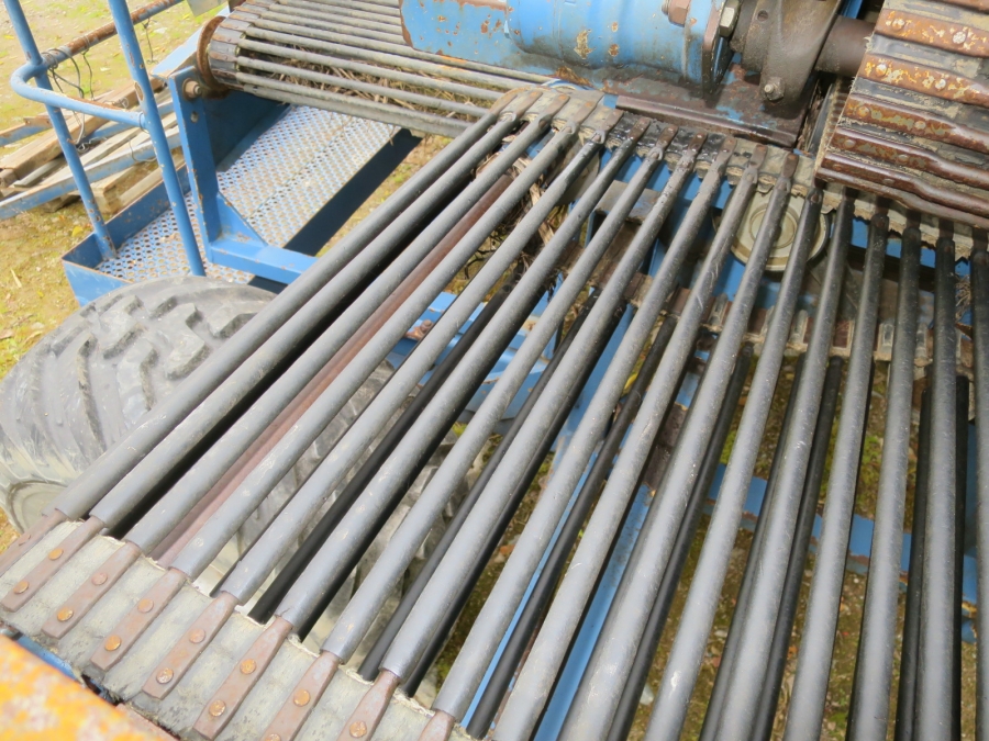 4690 Asa-Lift KT-100 potato harvester