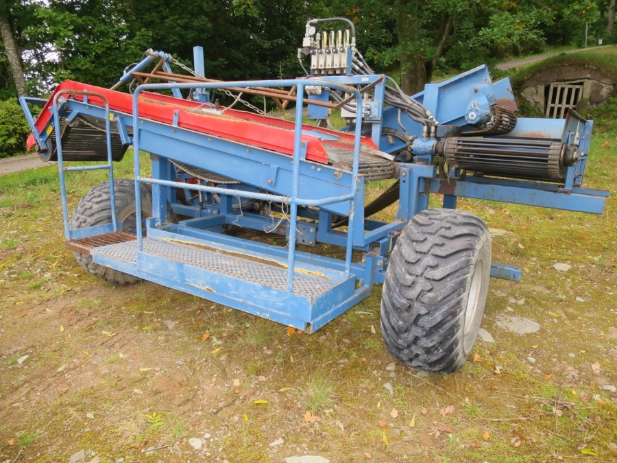 4690 Asa-Lift KT-100 potato harvester