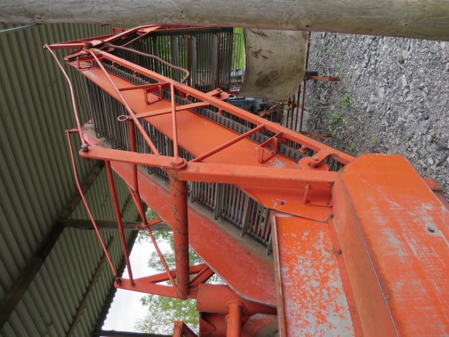 4714 AMAC E2 potato harvester elevator 2 row