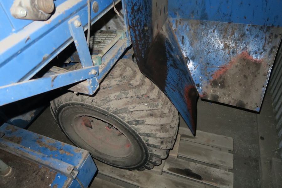 4716 Asa-Lift ST1200 carrot harvester
