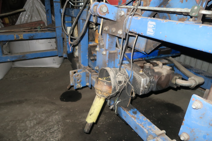 4716 Asa-Lift ST1200 carrot harvester