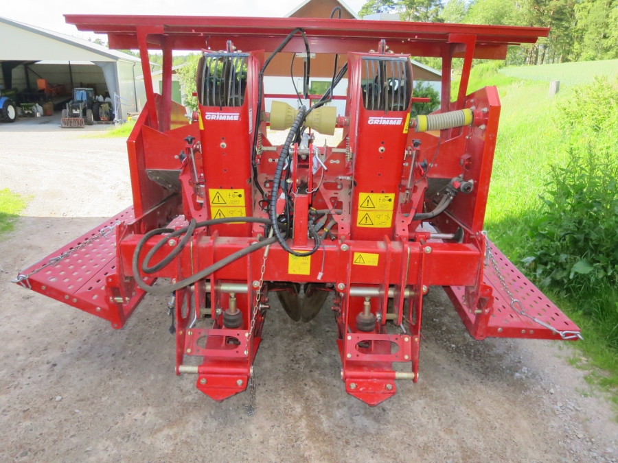 4736 Grimme GL32F potatissättare