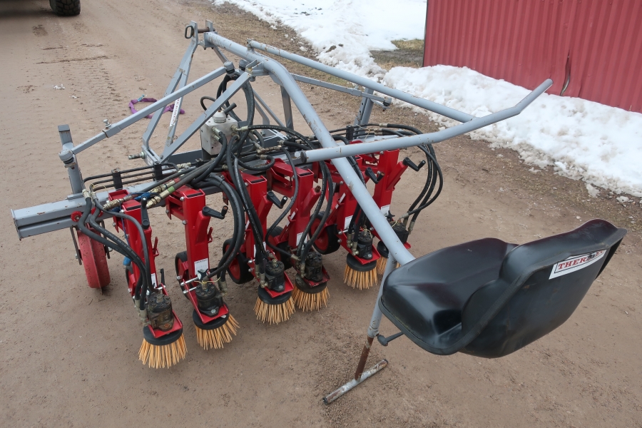 4782 Thermec brushing crop cleaner