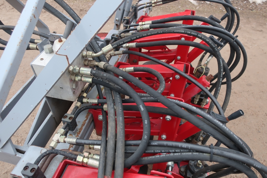 4782 Thermec brushing crop cleaner