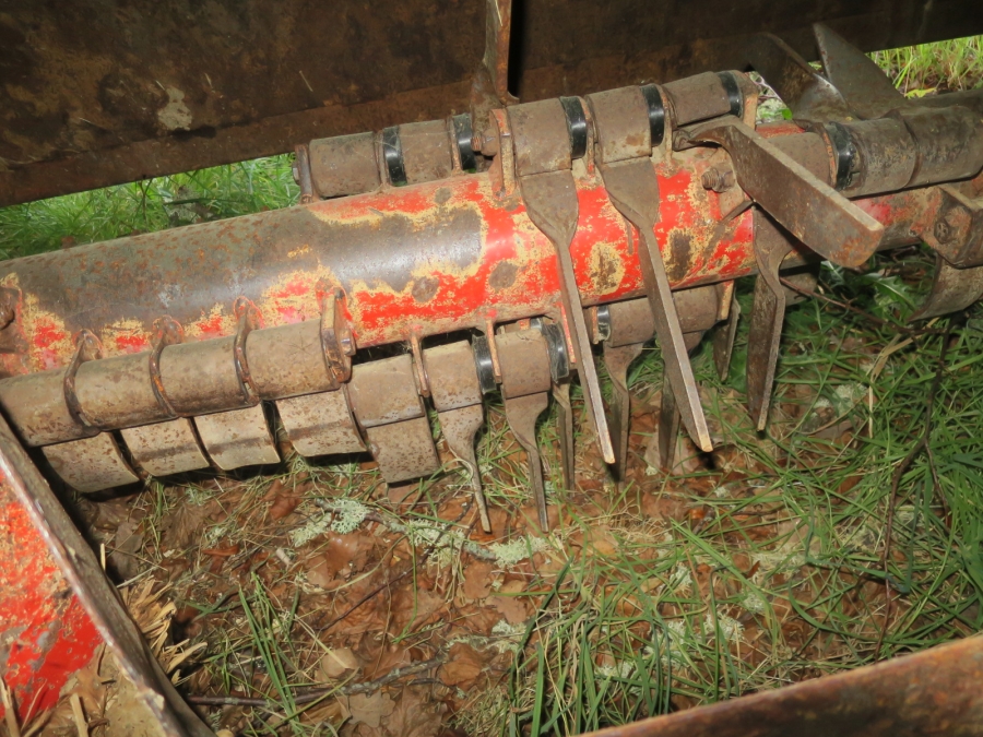 4832 Grimme Gruse haulm topper
