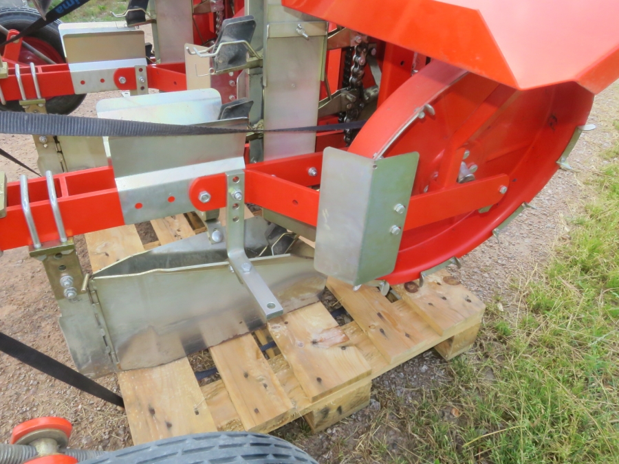 4851 Checchi & Magli Fox 2 row Transplanter