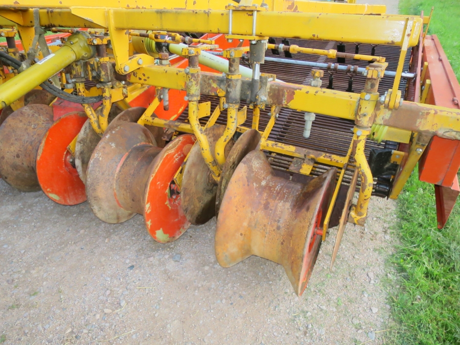 4855 Samon Windrower 4 row