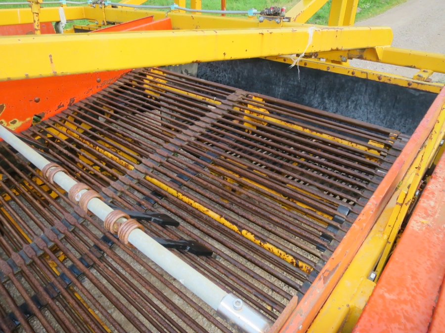 4855 Samon Windrower 4 row