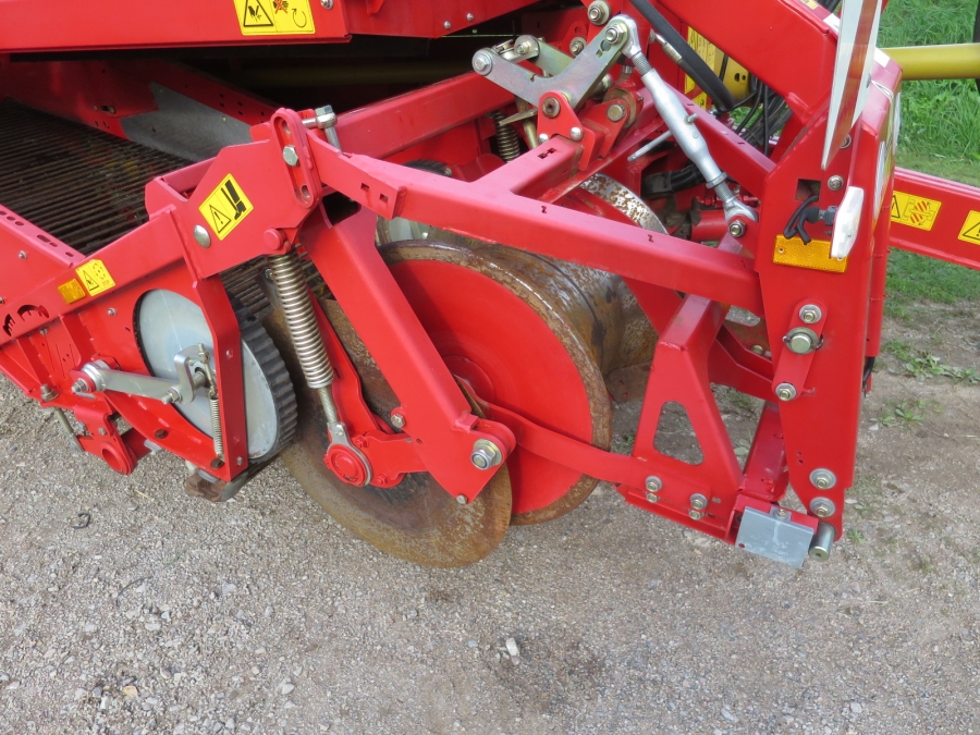 4856 Grimme SE140 potato harvester
