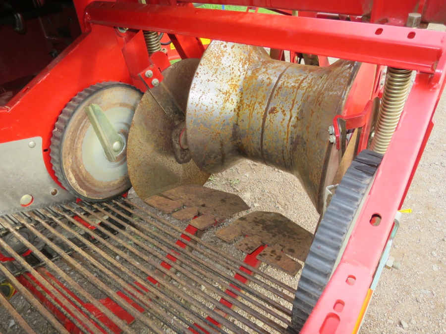 4856 Grimme SE140 potato harvester