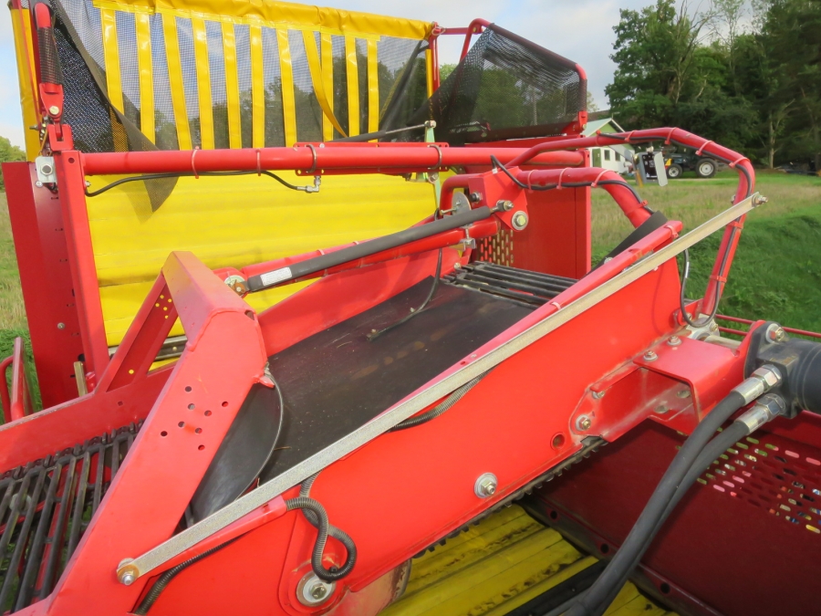 4856 Grimme SE140 potato harvester