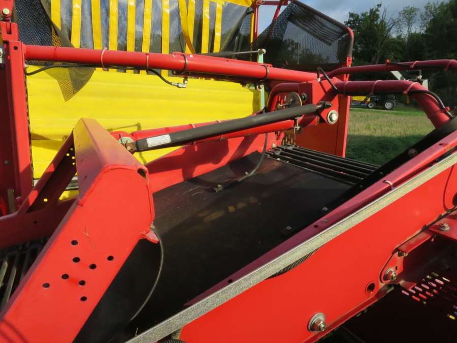 4856 Grimme SE140 potato harvester