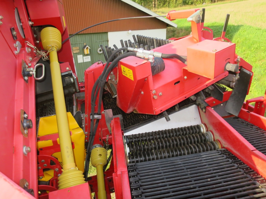 4856 Grimme SE140 potato harvester